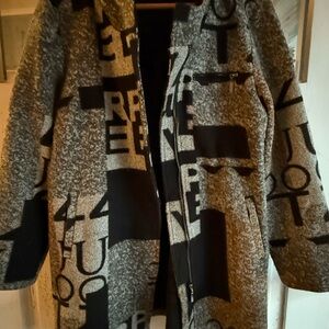 Ativa Black and Gray Top